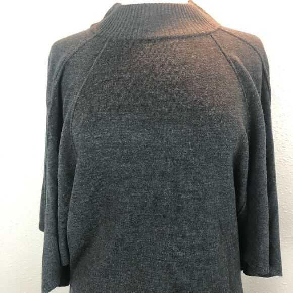 NWT Larry Levine Charcoal Gray Sweater Top Size L - Picture 2 of 8